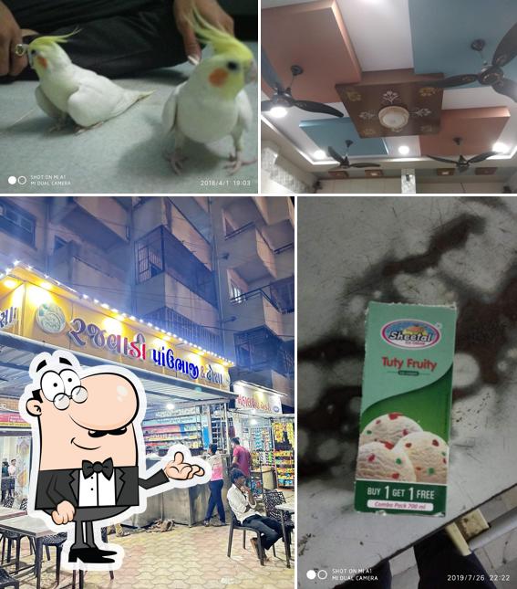 Take a seat at one of the tables at Rajwadi Pav bhaji & Dosa