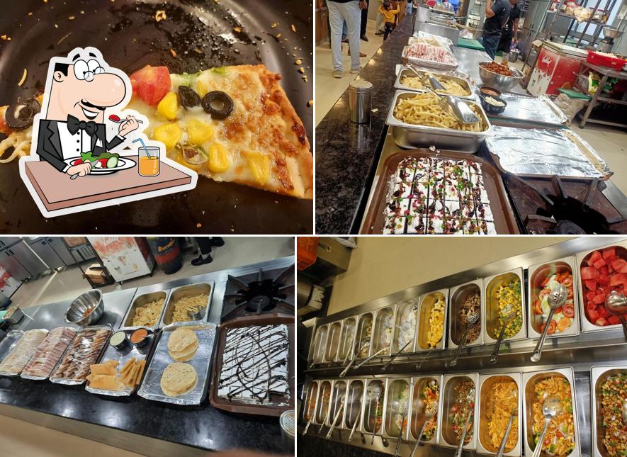 Food at Oscar Pizza