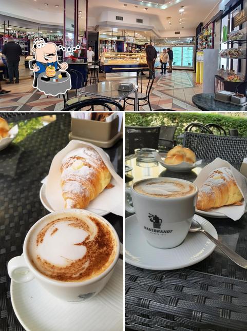 Dai un’occhiata alla foto che mostra la cibo e esterno di Pasticceria Dante