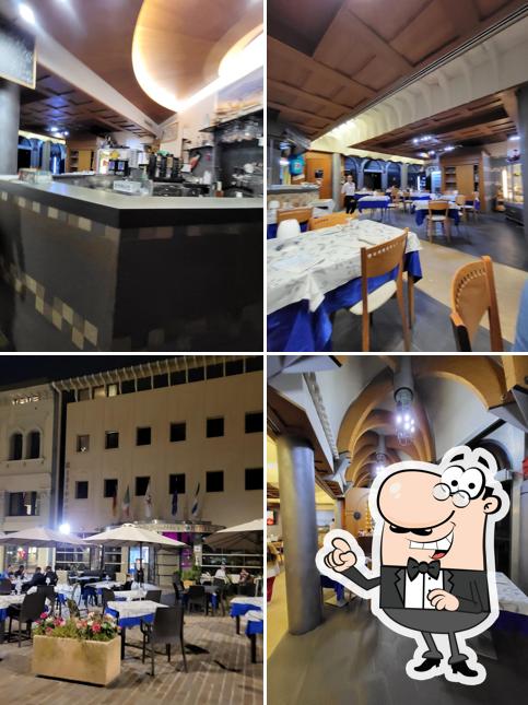 Siediti a un tavolo di Pizzeria Da Marinelli