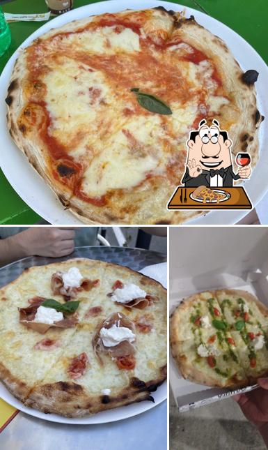 Scegli una pizza a Positano Pizza Delivery