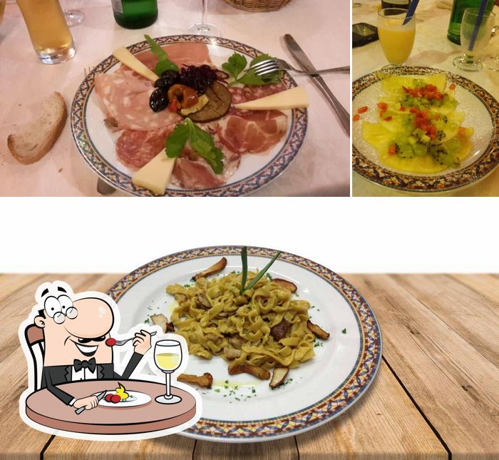 Ristorante Il Gladiatore si caratterizza per la cibo e bevanda
