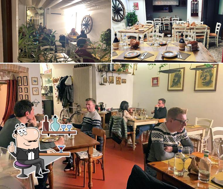 Siediti a un tavolo di Casa Ernesto di Ernesto Valenti