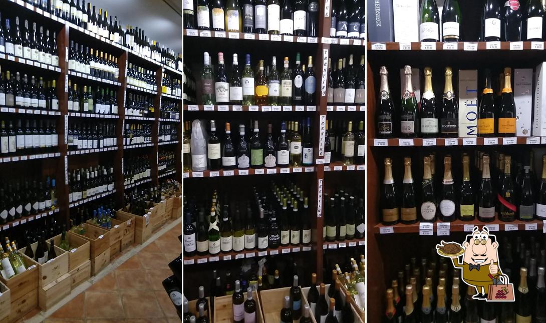 È gradevole prendersi un bicchiere di vino a Enoteca Rocchi Viale Somalia