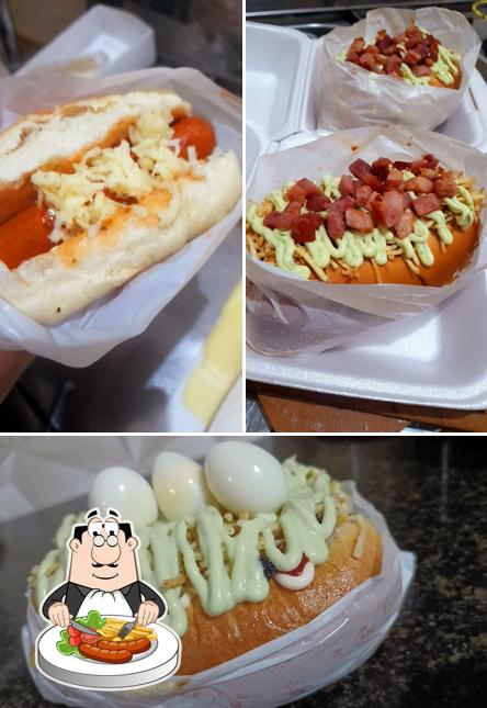 Comida em Pitbull Cachorro Quente