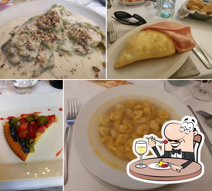 Platti al Trattoria dell' Autotreno