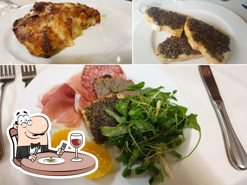 Cibo al Ristorante La Barcaccia