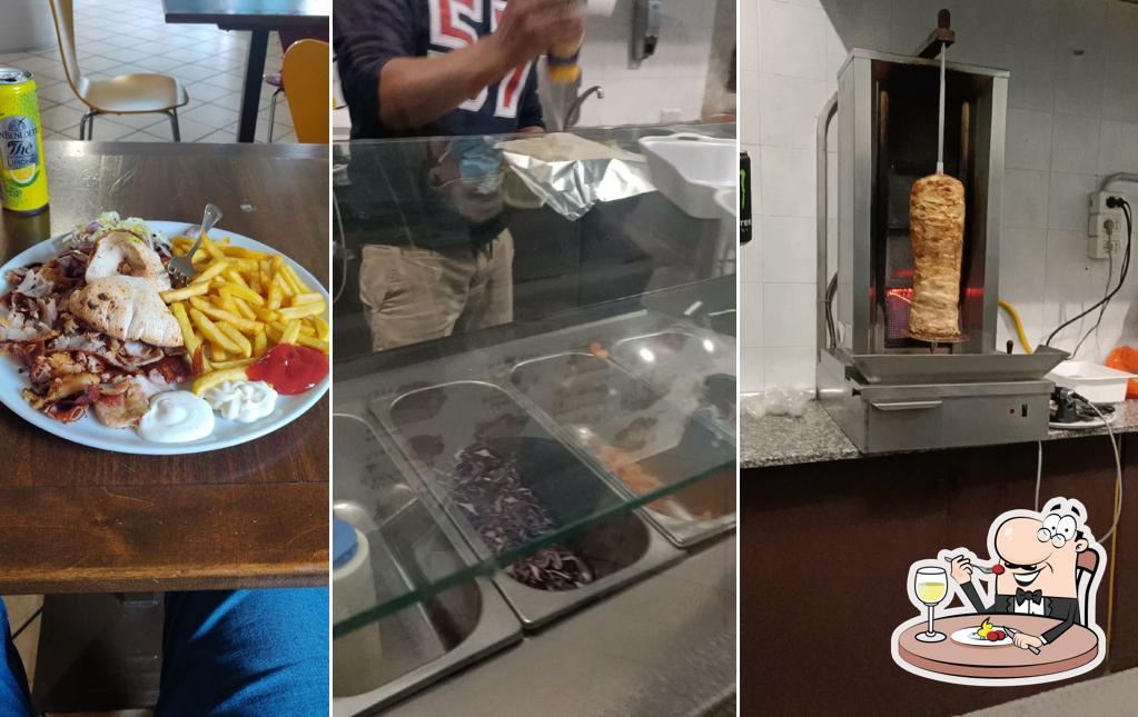 Panino con maiale stirato al Taj Mahal Pizzeria Kebab