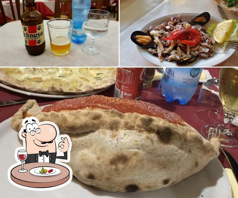 Cibo al Hotel Pizzeria Acquarius