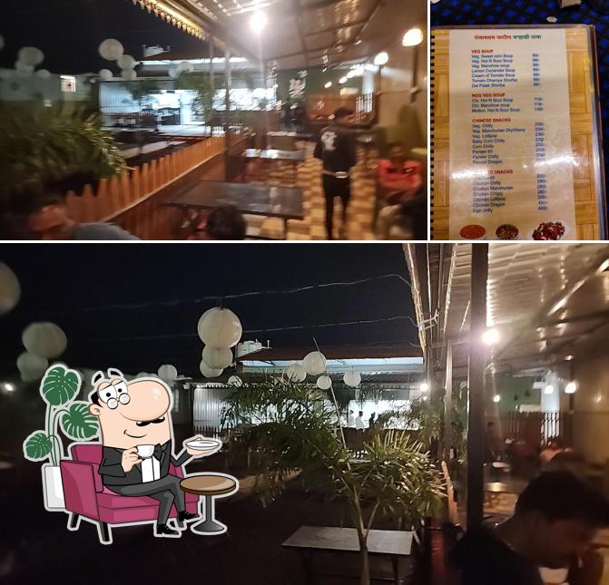 The interior of Panjabrao Patil Varhadi Dhaba