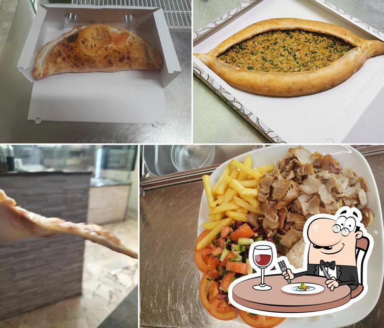 Platti al TURKISH KEBAP PİZZA VERGİATE