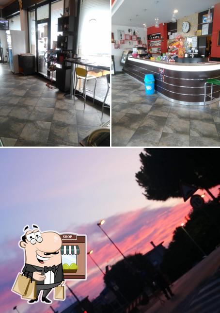 Gli esterni di El Mundo Cafè