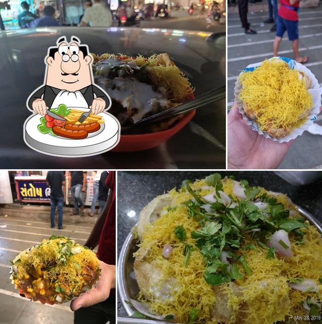 Chaat at Santosh Bhel