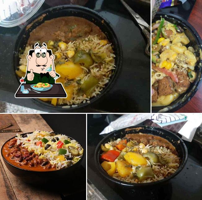 Food at The Good Bowl