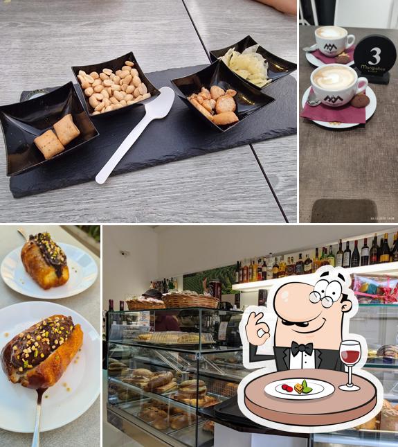 Platti al Bar Pasticceria Mangiafico - Piazza Umberto Avola