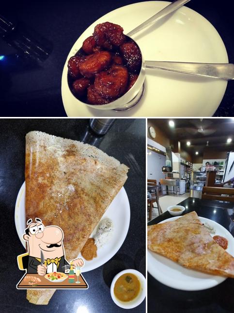 Food at Maruthi Vilas Vegetarian Restaurant