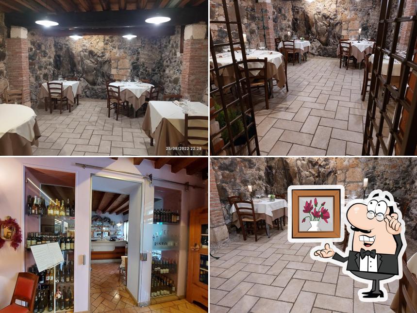 Siediti a un tavolo di Ristorante Novecento