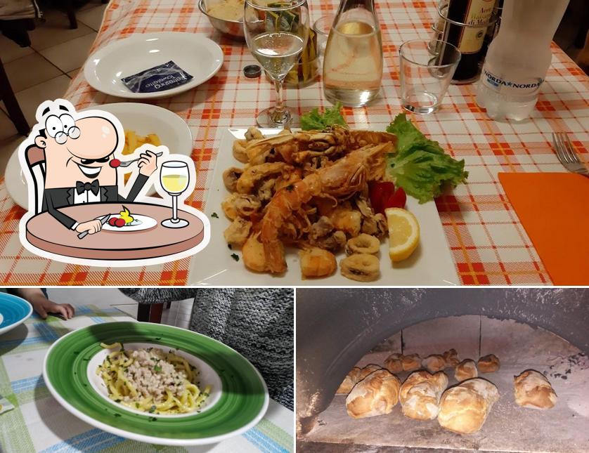 Cibo al Trattoria Pizzeria El Capel