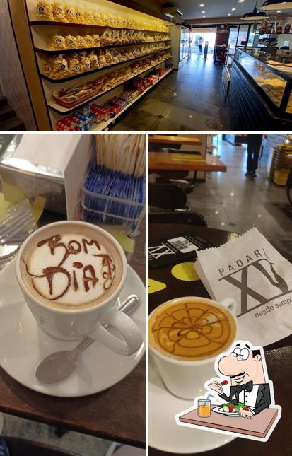Comida em Padaria XV