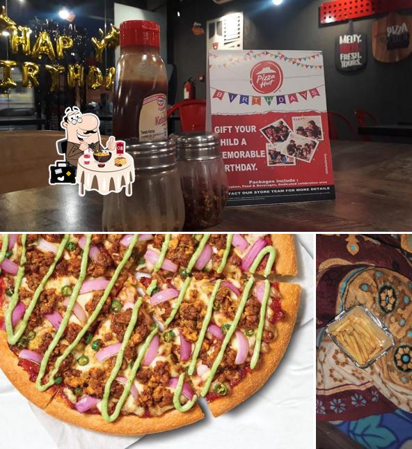 Food at Pizza Hut Ramnik Chowk, Kapurthala