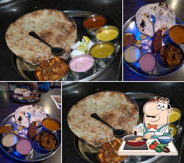 Chicken curry at गारवा ढाबा
