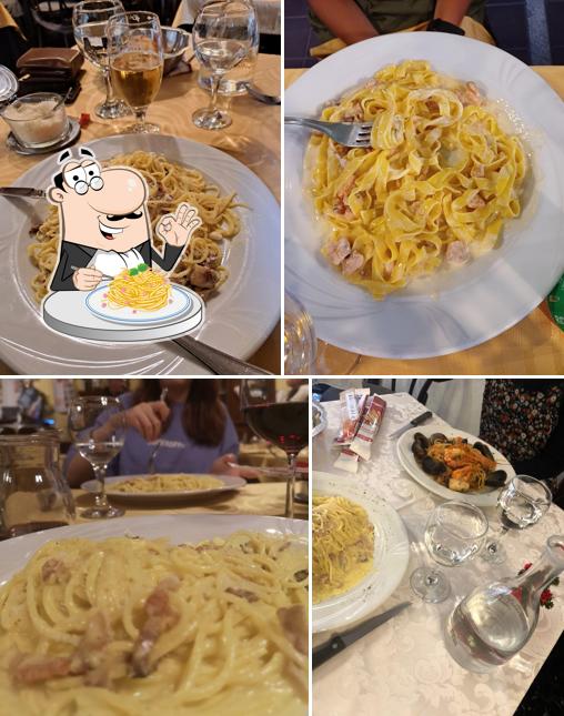 Spaghetti alla carbonara al Ristorante Pizzeria Napoletana