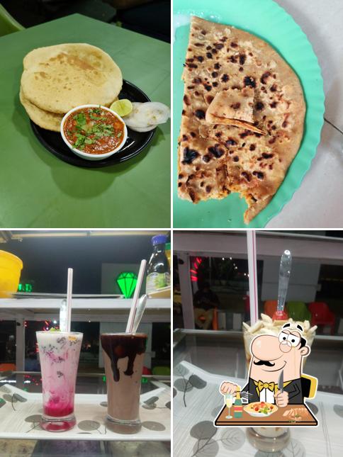 Food at Zero Mile (the foodie's destination)