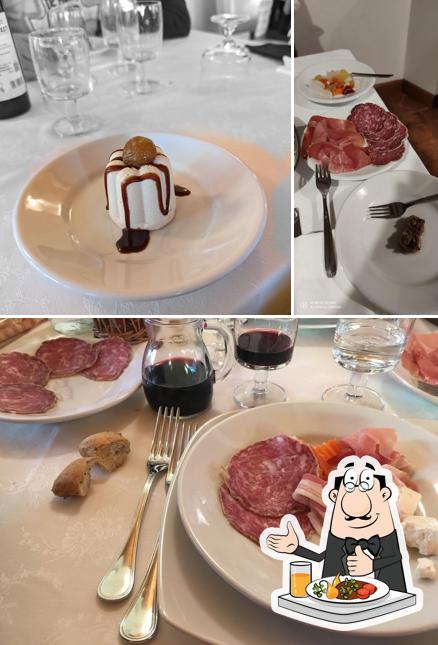 Guarda la immagine che mostra la cibo e vino di Trattoria Da Renato