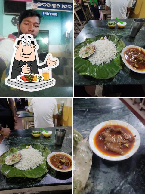 Food at Laxmi Nana Hotel