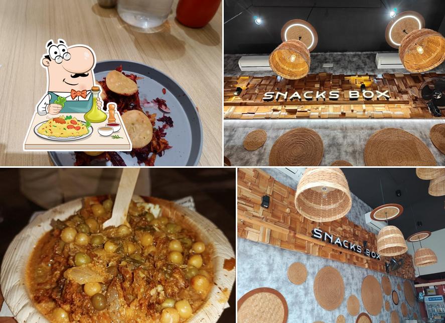 Food at SNACKS BOX