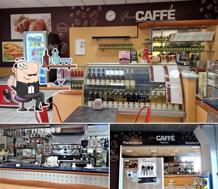 Siediti a un tavolo di Bar Tiberius c/o Grancasa - Cermenate (co)