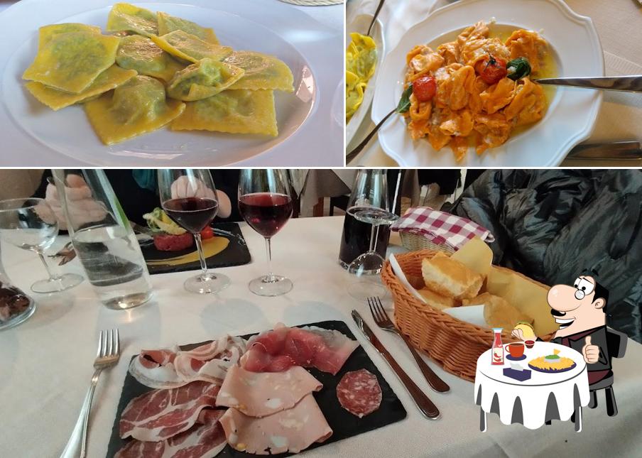 Piatto di formaggi al Ristorante Trattoria "La Vecchia Reggio"