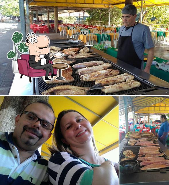 O interior do Restaurante Porto Seguro