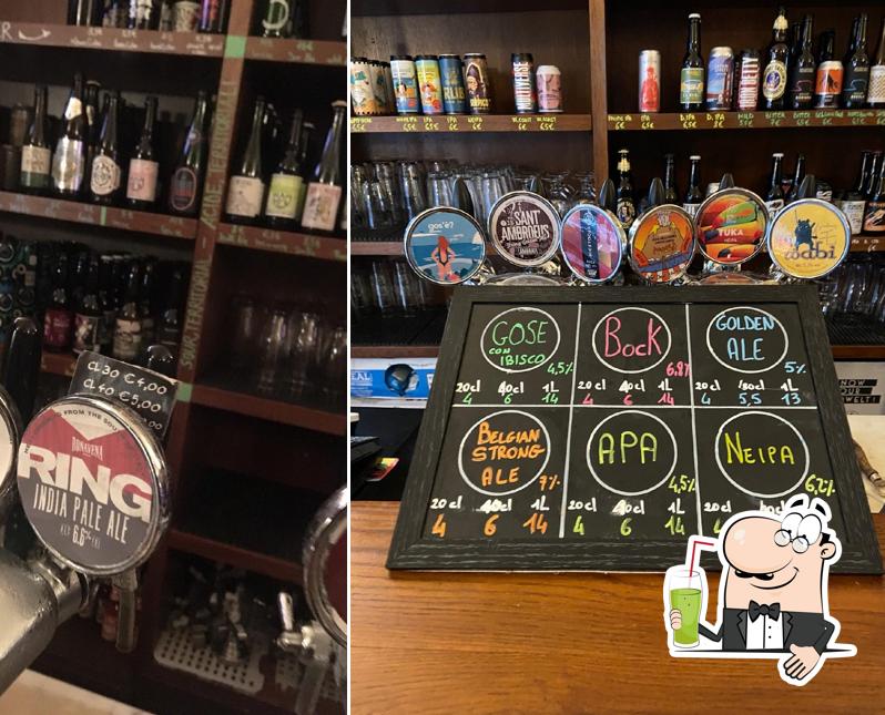 Il Birraiuolo - Craft Beer Bar serve un'ampia selezione di cose da bere