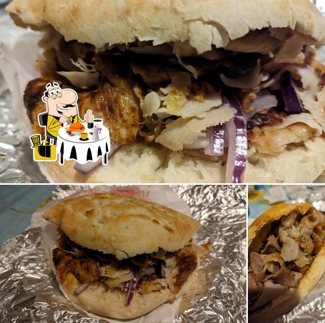 Panino con maiale stirato al Turkish City Pizza-Kebap Grill (Sede 2)