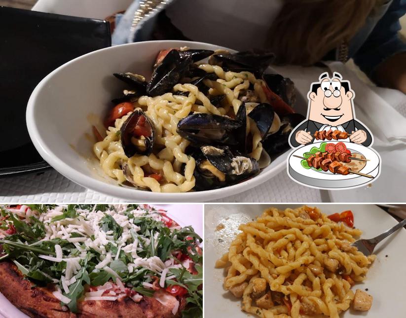 Platti al Pizzeria Amici Miei
