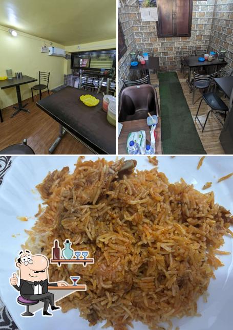 The image of Jammu Cafe’s interior and food