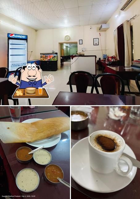 The image of food and interior at Indian Coffee House