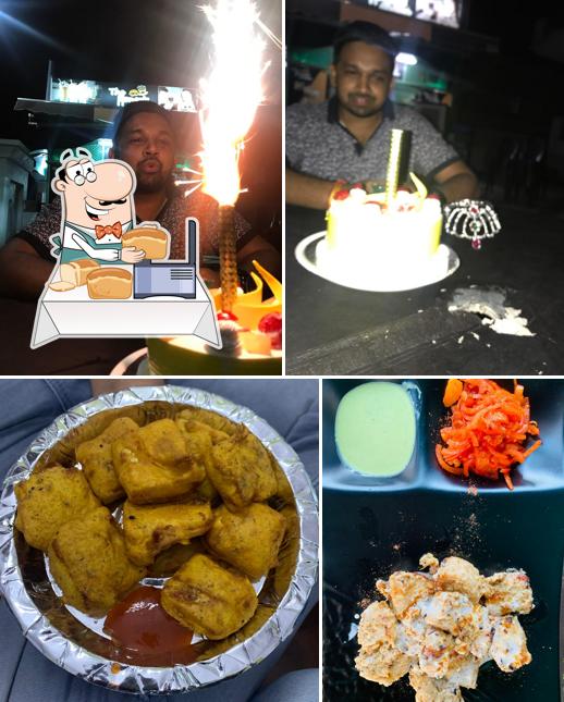 Garlic bread at THE HONEY'S CHOICE - Restaurant & Café