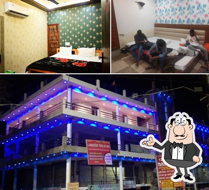 The image of The Mansarovar Palace’s interior and exterior