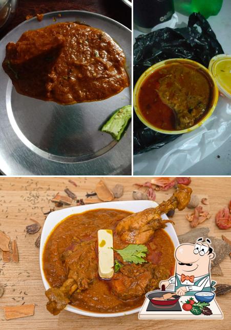 Chicken curry at New Sindh Punjab Hotel