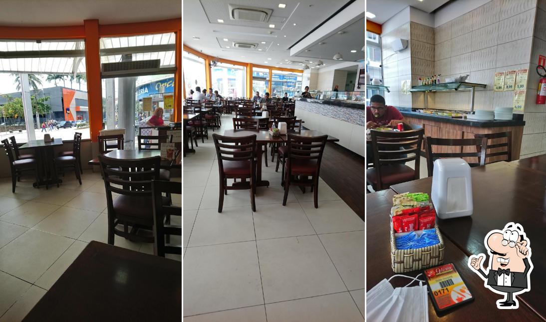 O interior do Padaria E Restaurante Glória