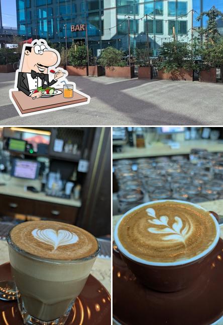 La cibo e esterno del ristorante