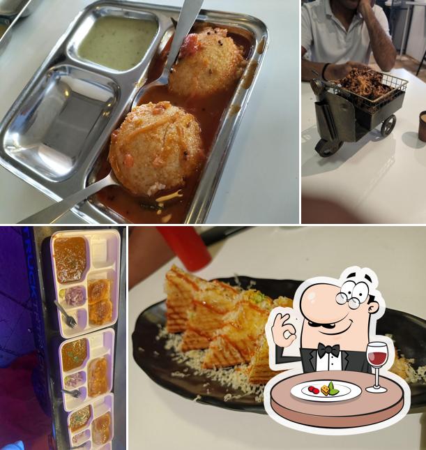 Meals at Satara Food Truck