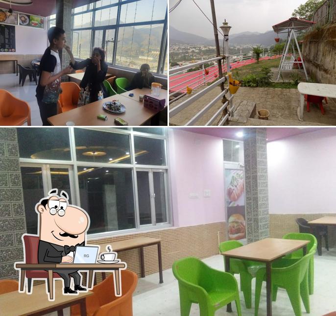 The interior of LAZEEZ RESTAURANT