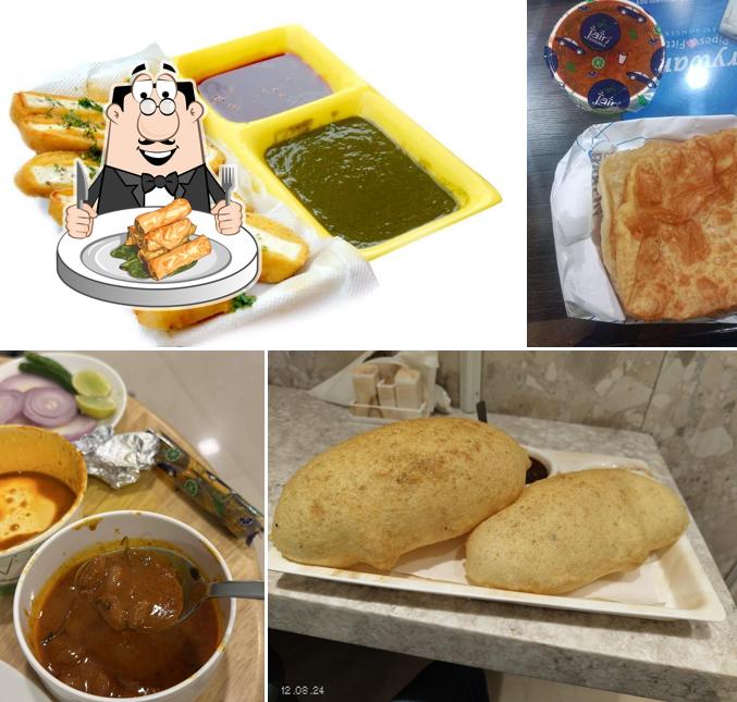 Spring rolls at Jain Shikanji