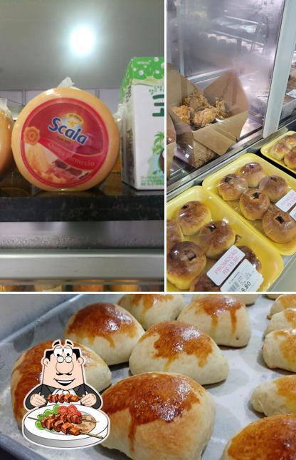 Comida em Cogumelo's Rotisserie