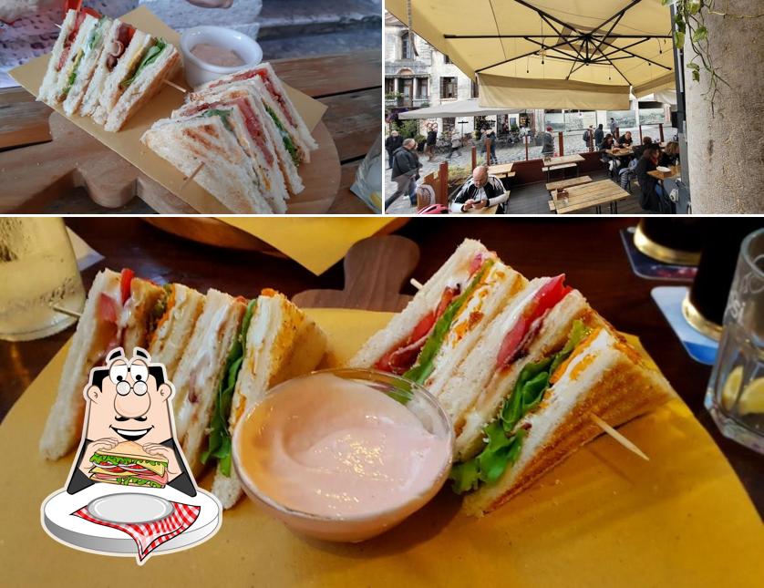 Club sandwich al Birreria Lowen