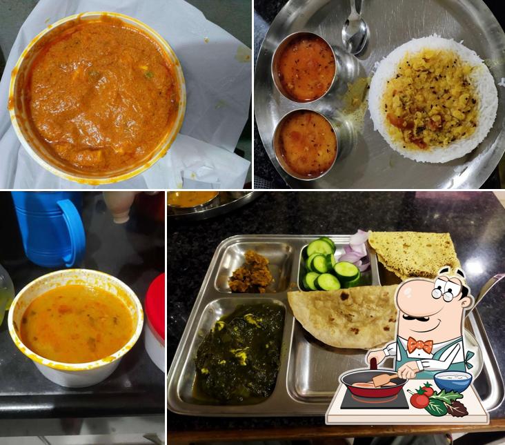 Chicken curry at Rajasthani Khurak