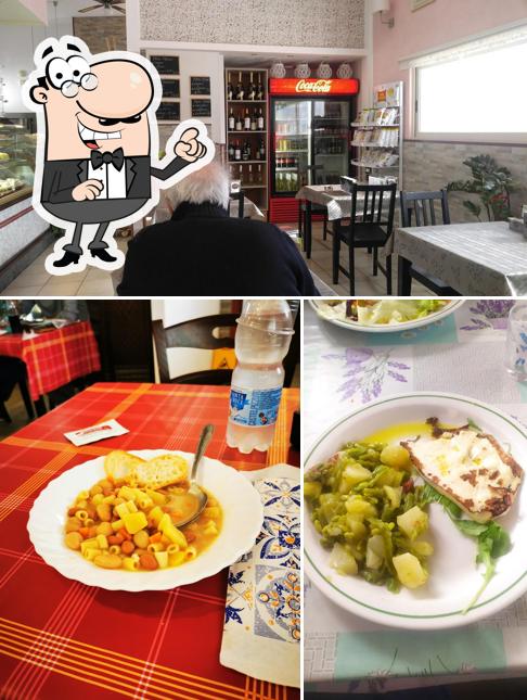 Siediti a un tavolo di Bistro' Asturo
